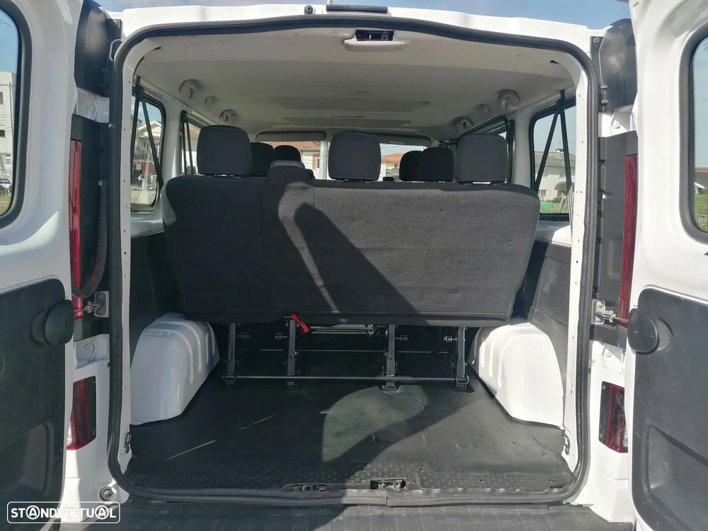 Opel Vivaro Biturbo - 7