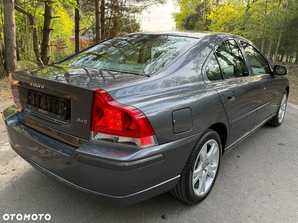 Volvo S60 2.4D Automatik Momentum - 9