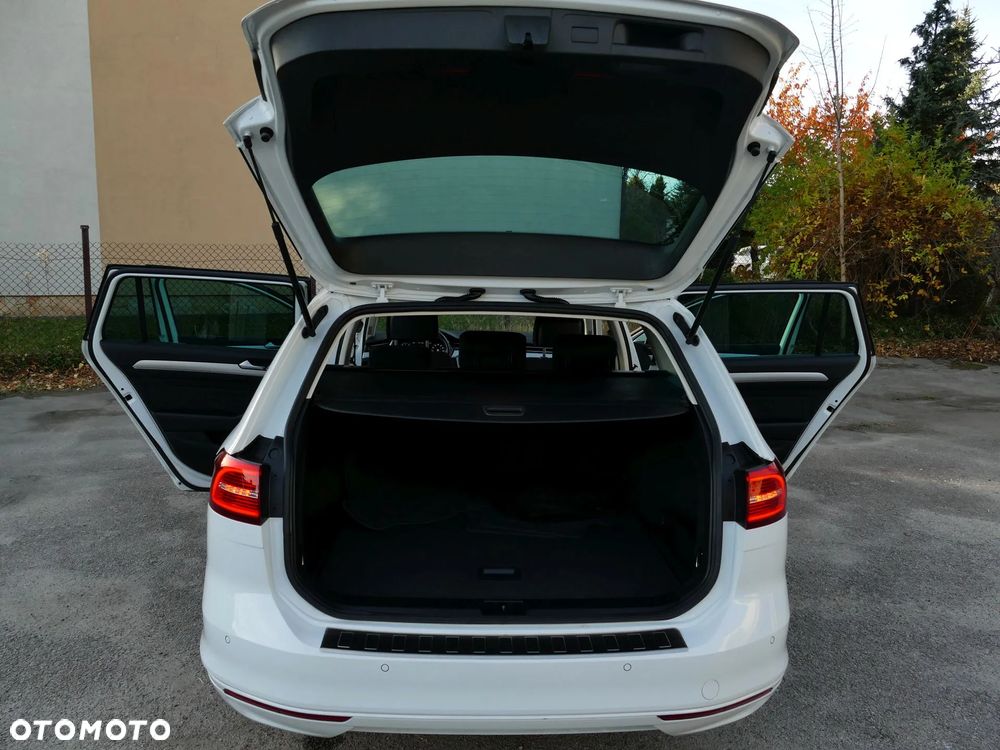 Volkswagen Passat 1.5 TSI EVO Highline DSG - 23