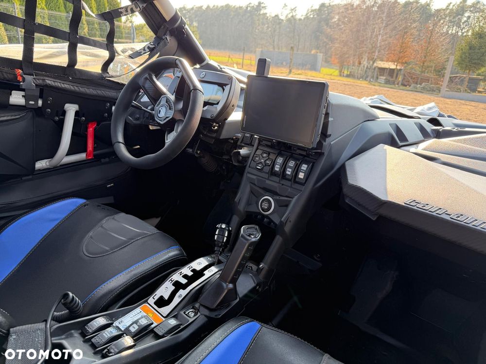 Can-Am Maverick - 13