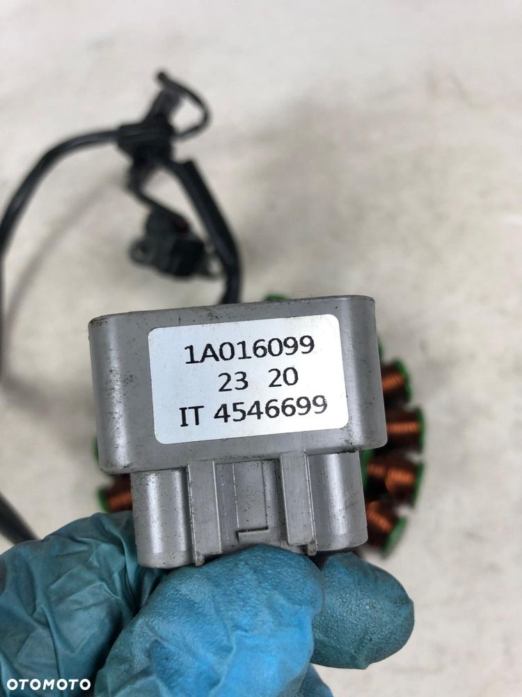 APRILIA RS 660 Tuono 20- Stojan Stator Alternator - 5