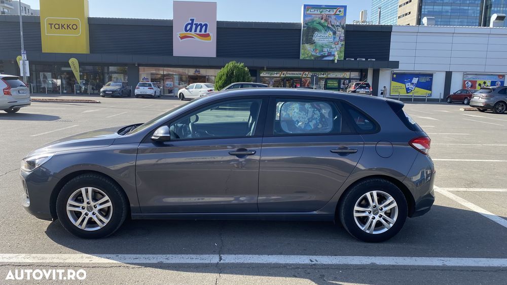 Hyundai i30 1.4 100CP 5DR M/T Comfort - 5