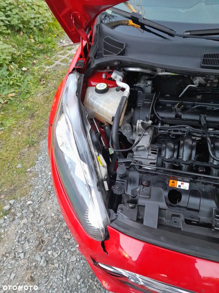 Ford Fiesta 1.25 Champions Edition - 6