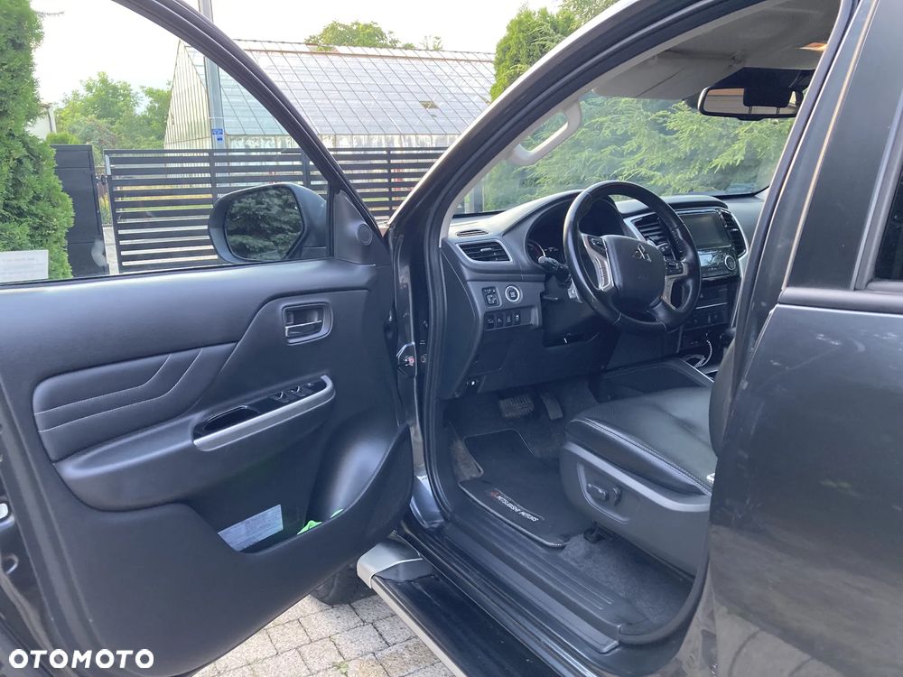 Mitsubishi L200 2.2 d DC Stark Basic - 11