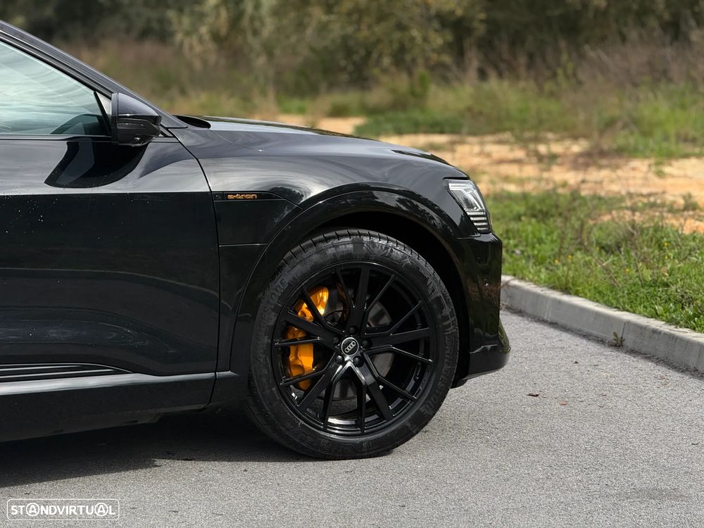 Audi e-tron 55 quattro S line - 9
