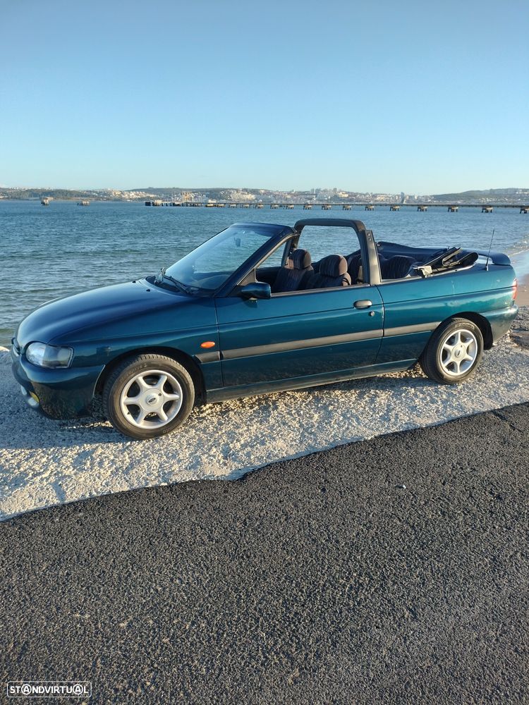 Ford Escort Cabrio 1.4i Luxury - 1