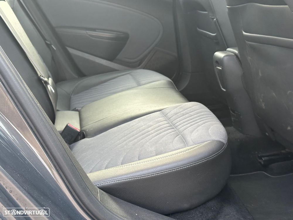 Opel Astra 1.6 CDTi Cosmo Start/Stop - 33