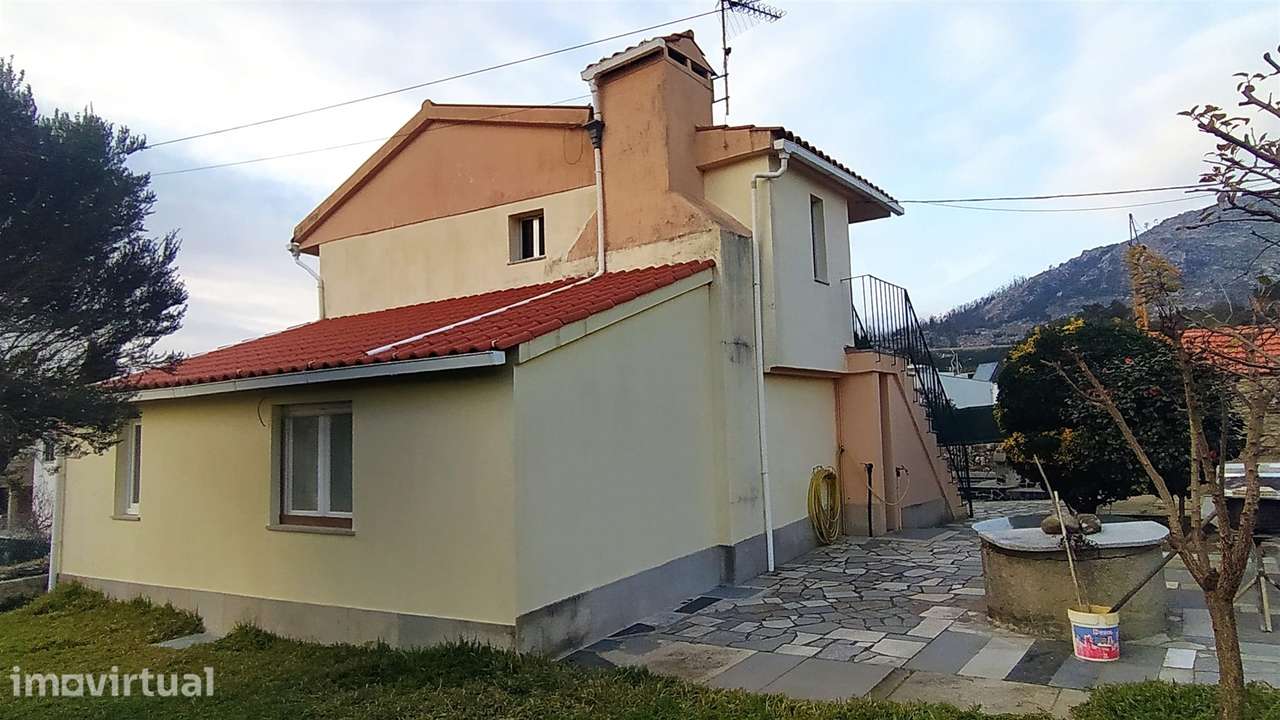 Moradia Isolada T4+3 Venda em Vilar de Mouros,Caminha - Grande imagem: 4/36
