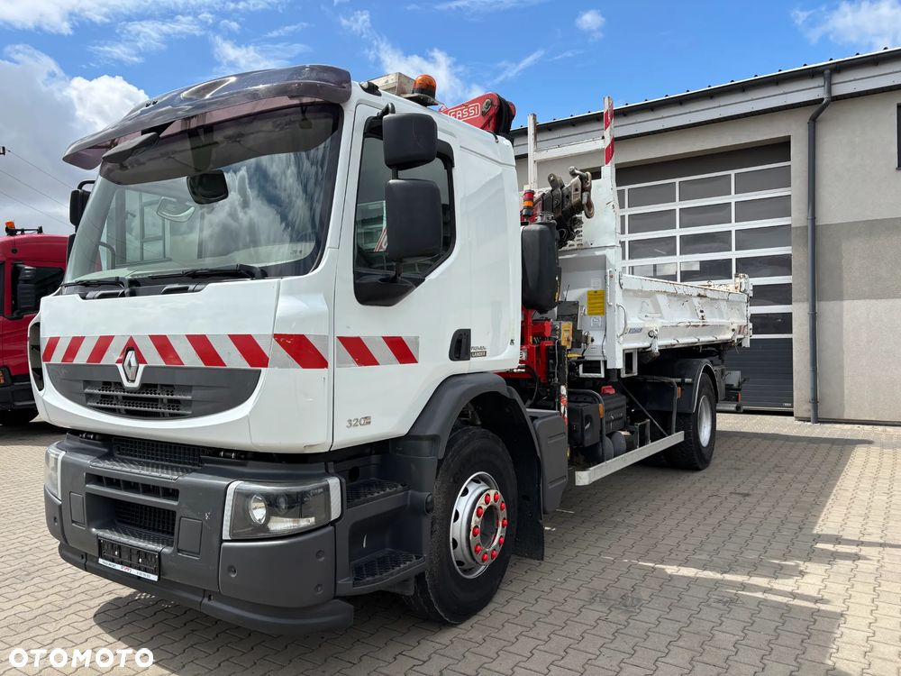Renault PREMIUM LANDER 4x2 320 KM z HDS FASSI F130 z 5i6 funkcją z sterowaniem radiowym, wywrotka z hydroburtą na 2 siłowniki , resorowe zawieszenie , 3 osobowy, do wiertnicy , brukarstwo , budowa dróg itd - 3