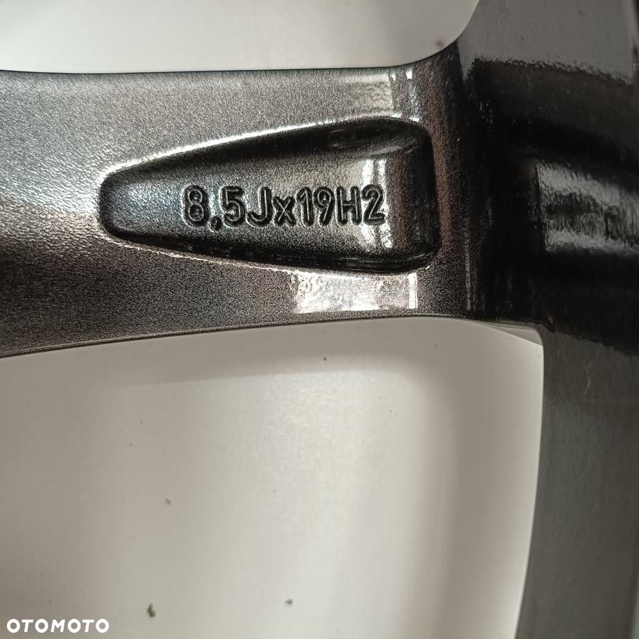 Alufelga 5x114,3 19 Maserati Levante 670044699 (F8443) - 7