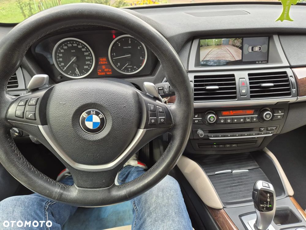 BMW X6 - 8