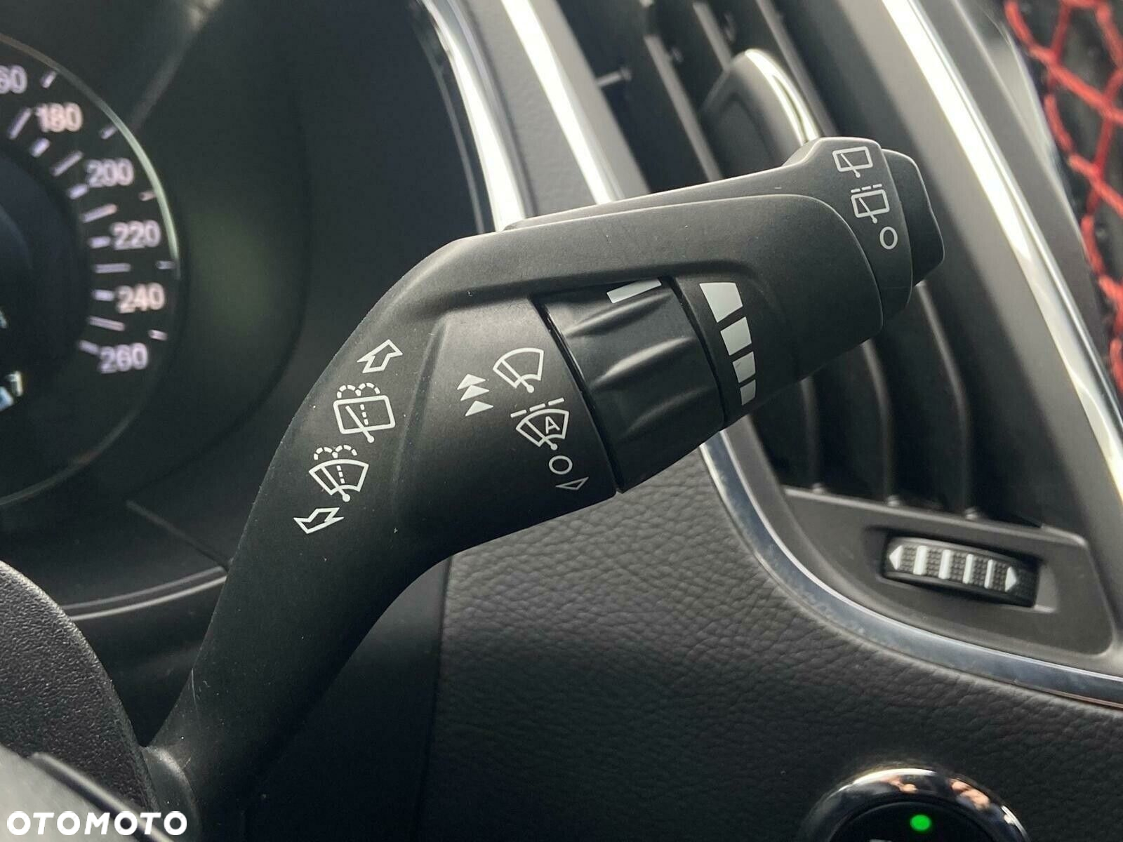 Ford S-Max - 21