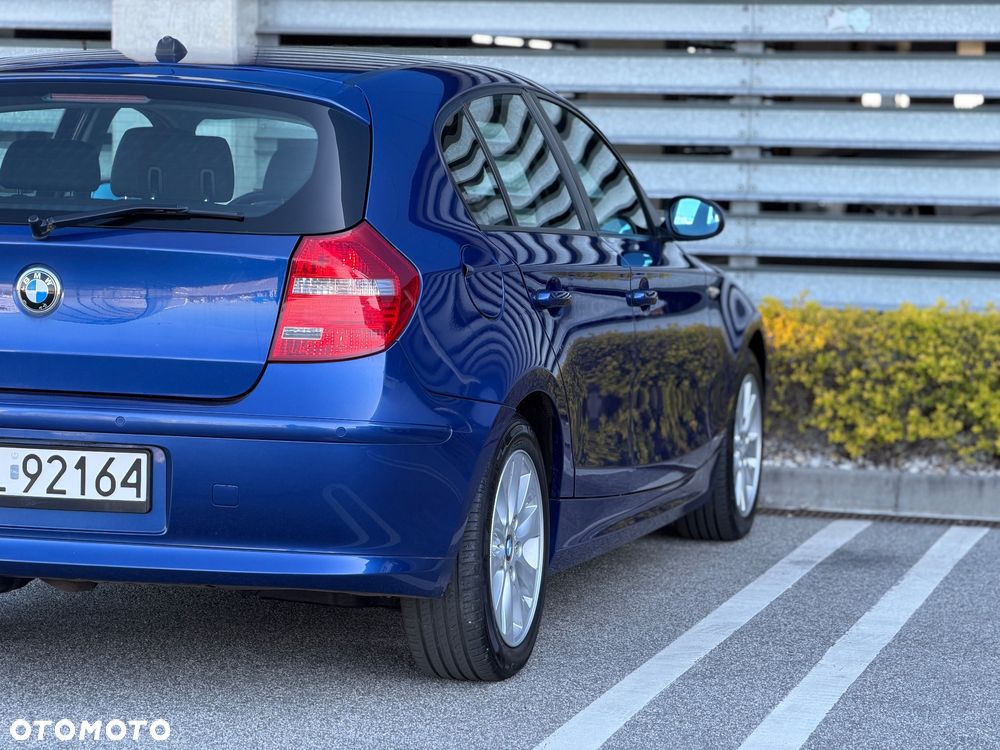 BMW Seria 1 116i - 32