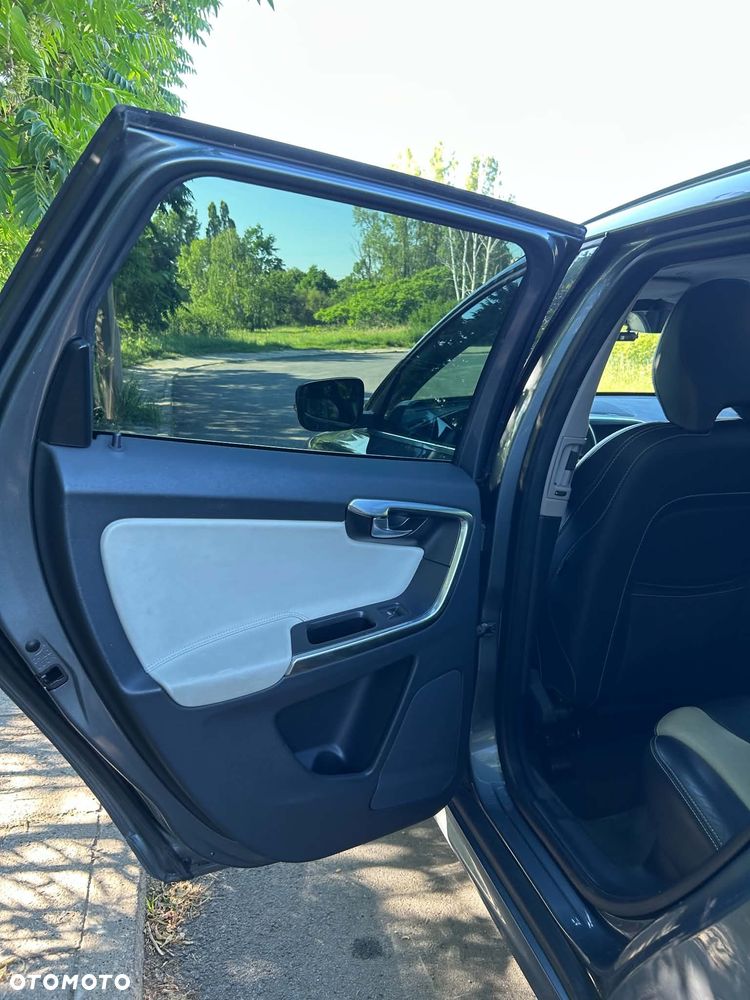 Volvo XC 60 D4 Drive-E Summum - 15