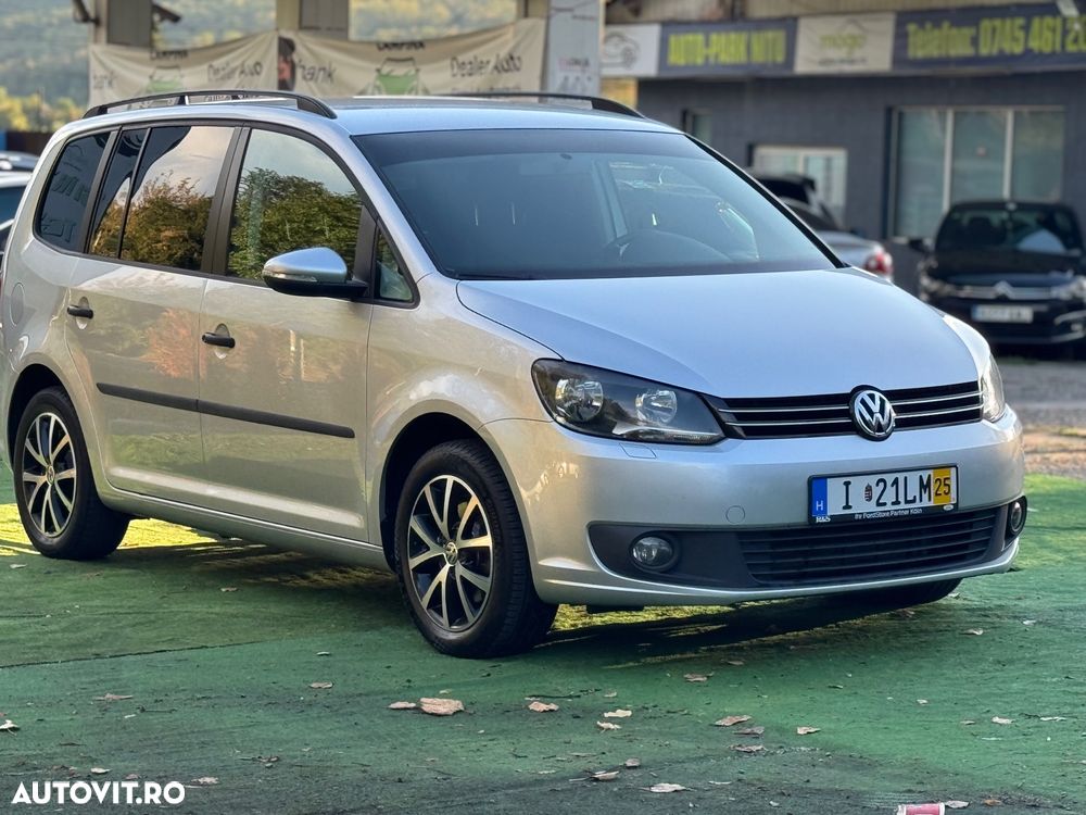 Volkswagen Touran - 3