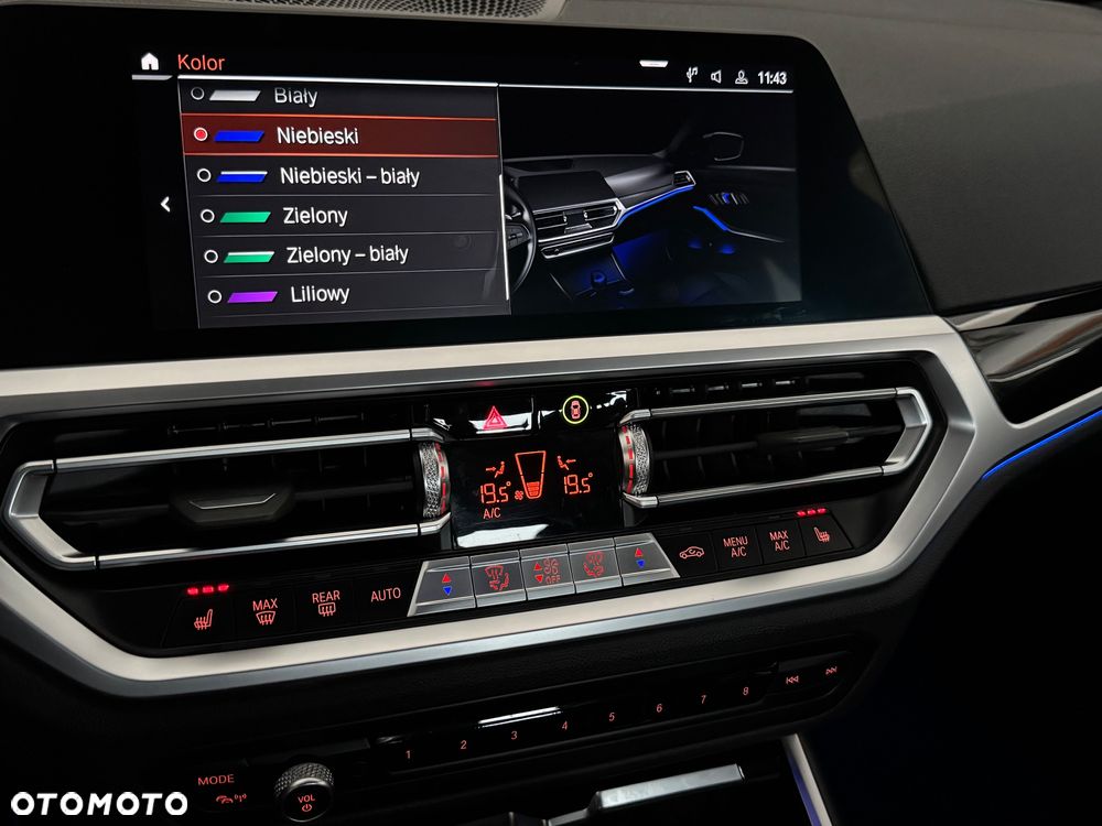 BMW Seria 3 320d Sport Line - 37