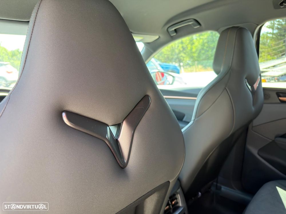 Cupra Terramar 1.5 e-Hybrid DSG Tribe Edition - 32