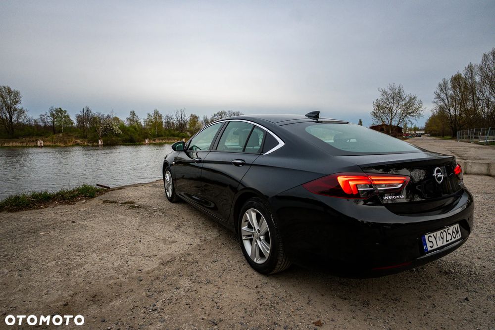 Opel Insignia 1.6 CDTI Cosmo ecoFLEX S&S - 19