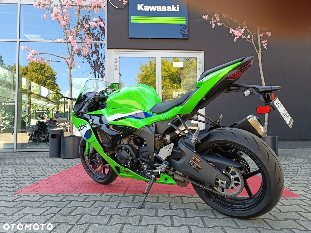 Kawasaki ZX - 6