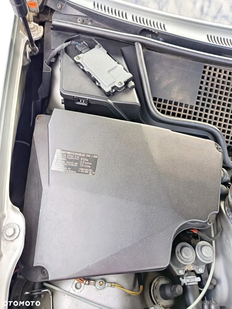 Mercedes-Benz Klasa E - 12