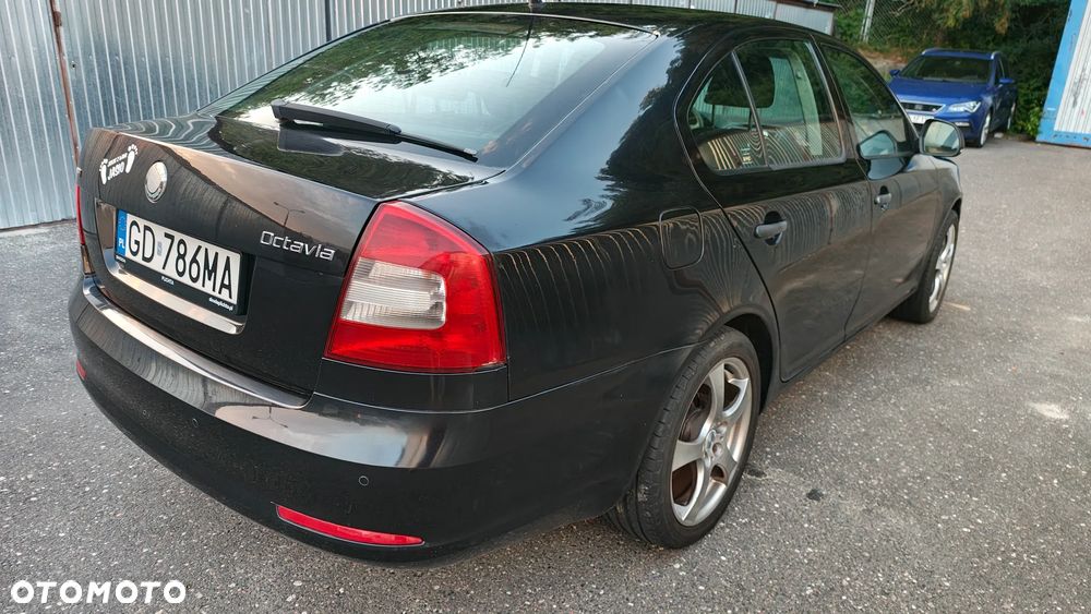 Skoda Octavia 1.6 Classic - 4