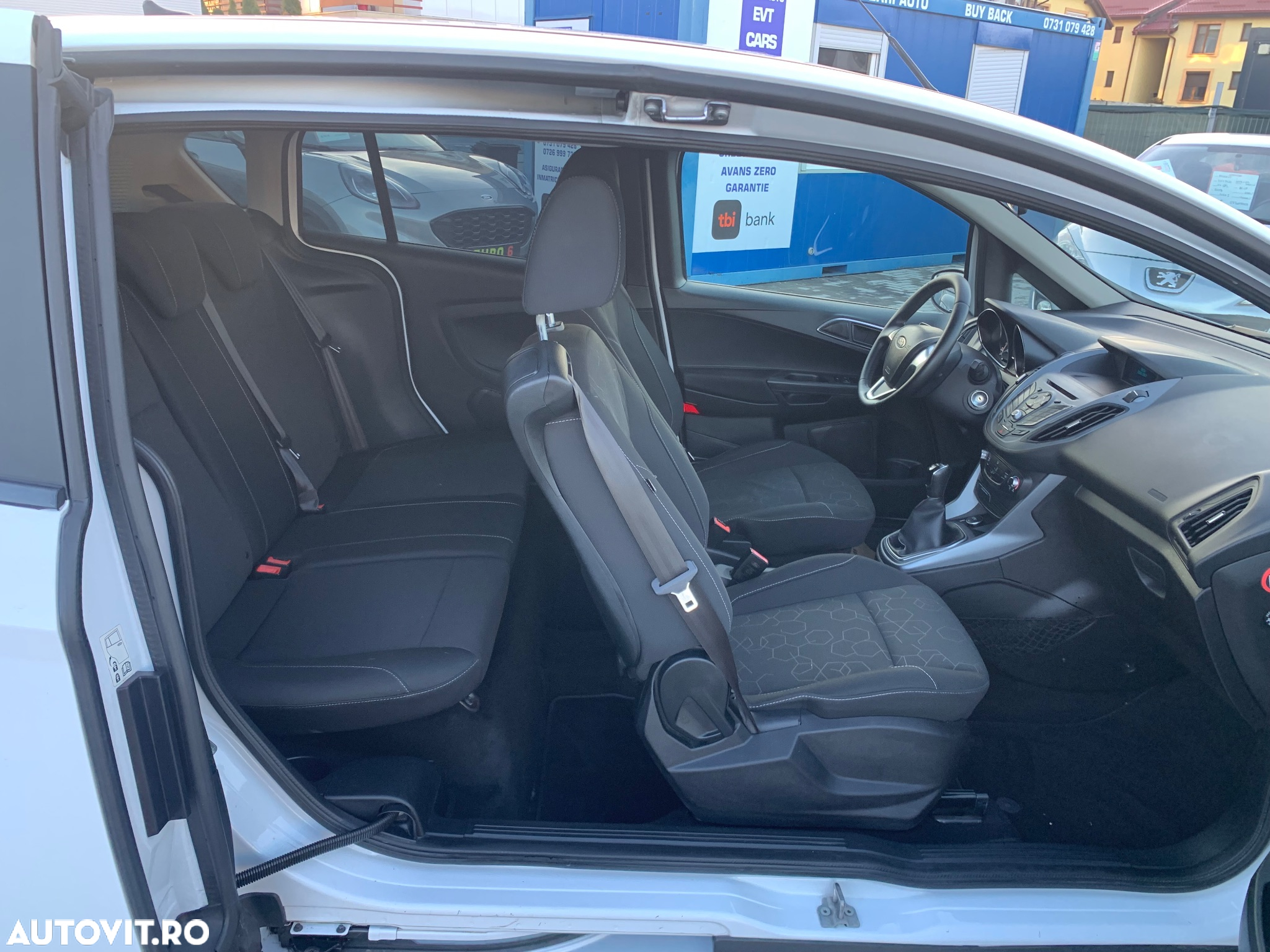 Ford B-Max 1.5 TDCi Ambiente - 4