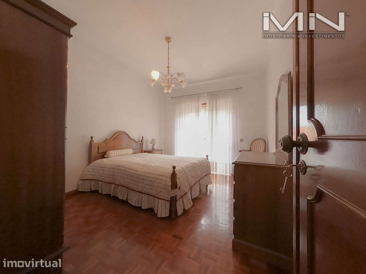 Quarto  mobilado c/ Varanda - junto ao Porto - Grande imagem: 2/32