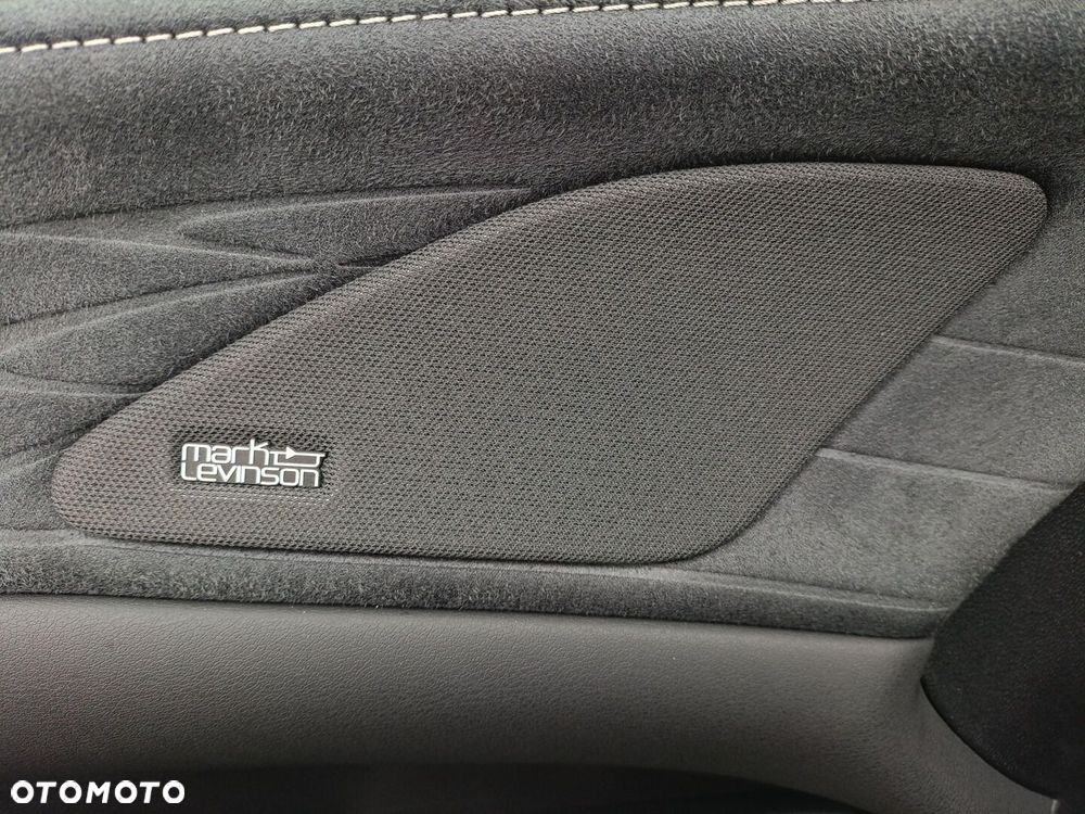 Lexus RX - 21