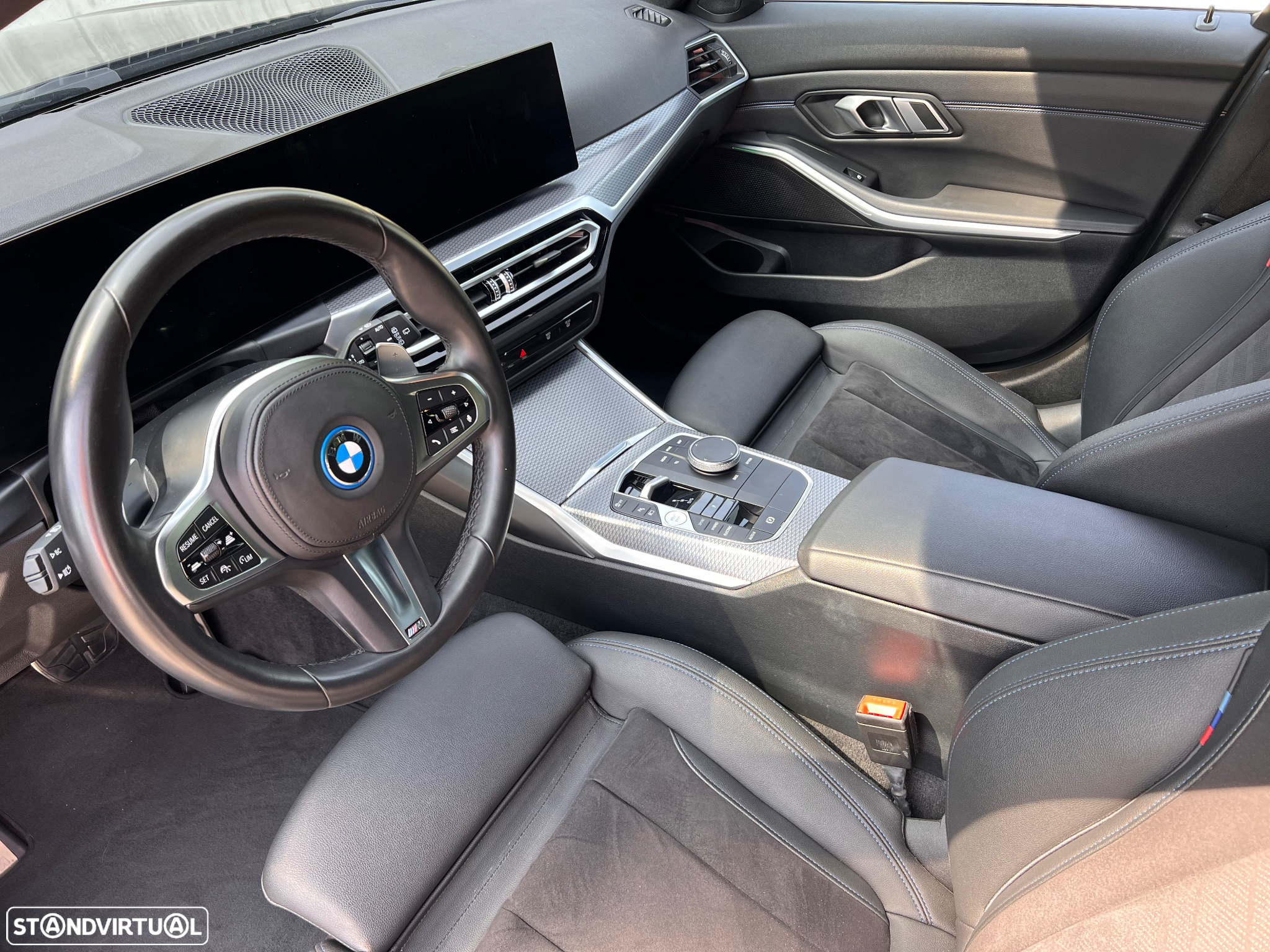 BMW 330 e Touring Pack M Auto - 23