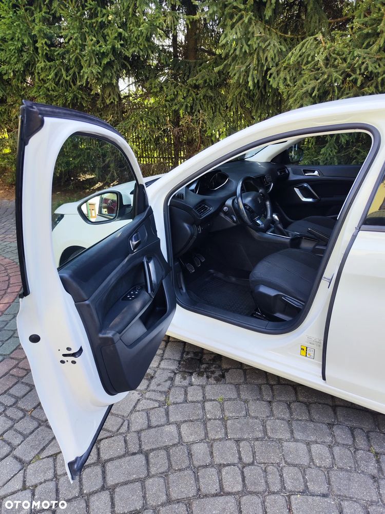 Peugeot 308 1.6 HDi Active - 3