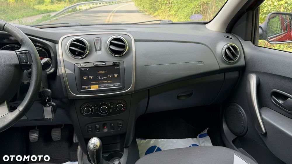 Dacia Sandero Stepway TCe 90 (S&S) Prestige - 9