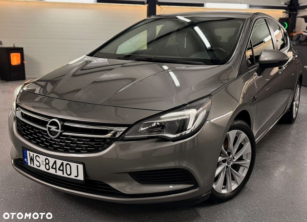 Opel Astra 1.4 T Enjoy - 1