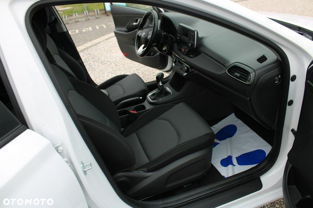 Hyundai i30 - 30