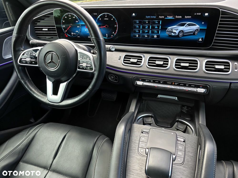 Mercedes-Benz GLE - 31