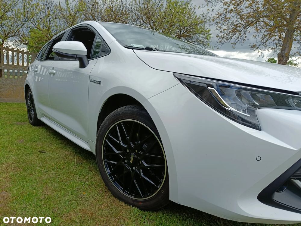 Toyota Corolla 1.8 Hybrid Comfort - 1