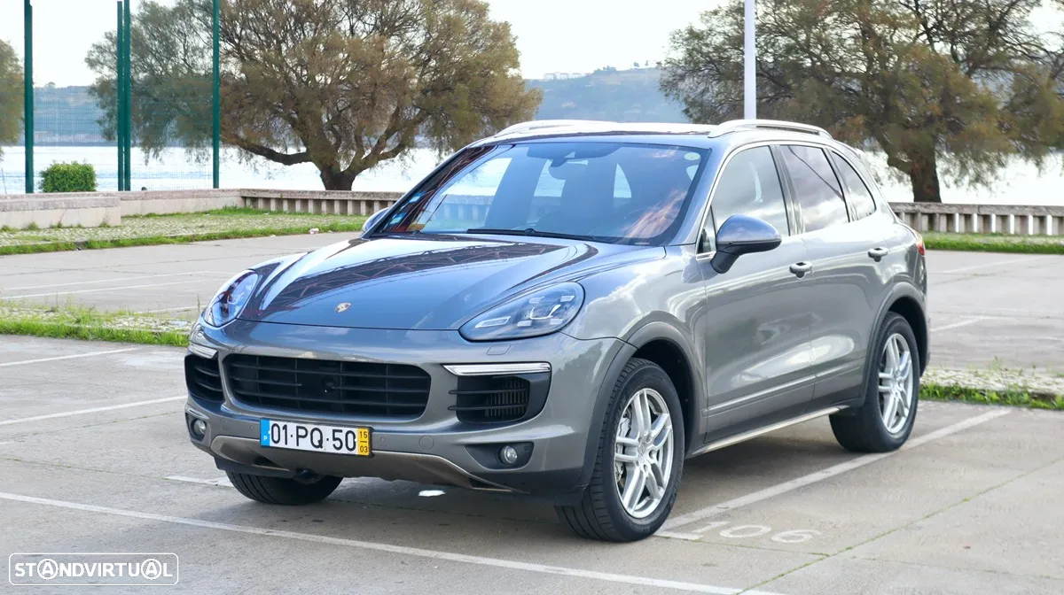 Porsche Cayenne S - 13