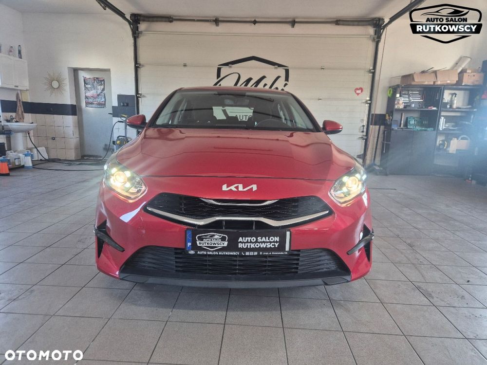 Kia Ceed 1.5 T-GDI M - 3