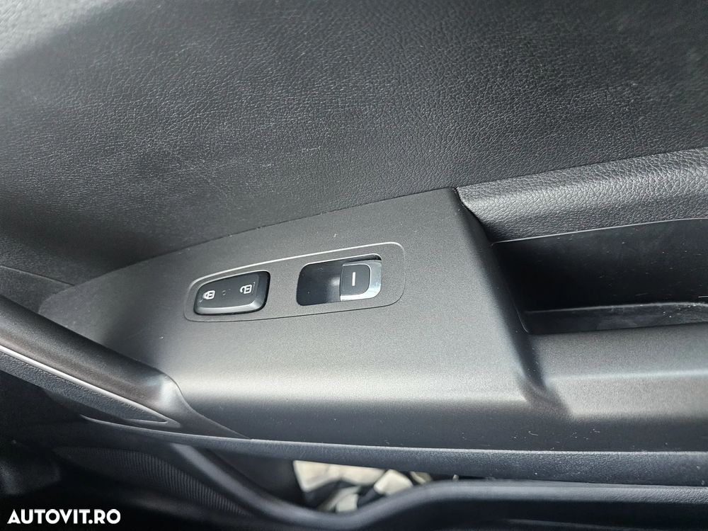 Kia Sportage 1.6 GDI 6MT 4x2 Style - 18