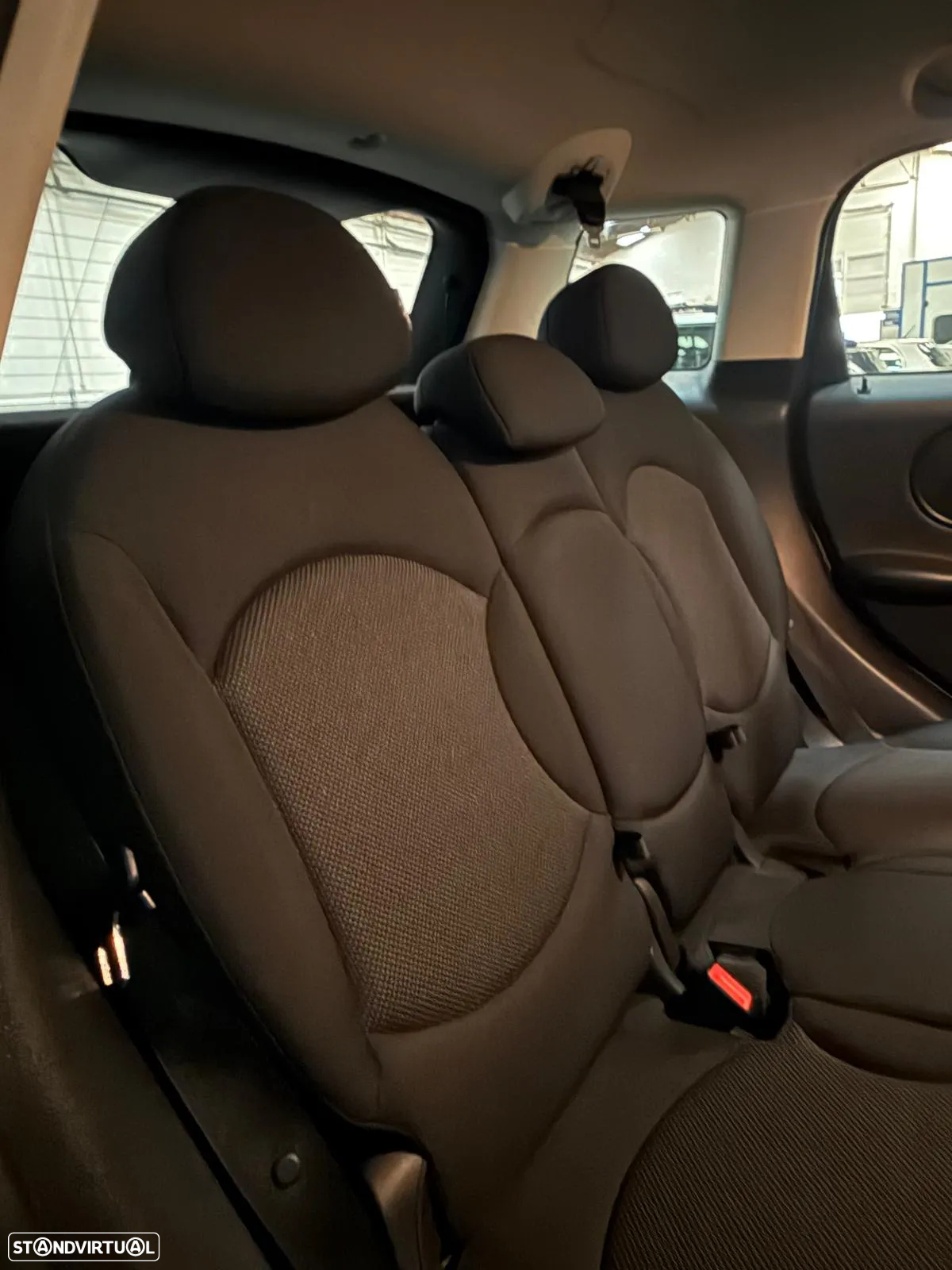 MINI Countryman One D - 19