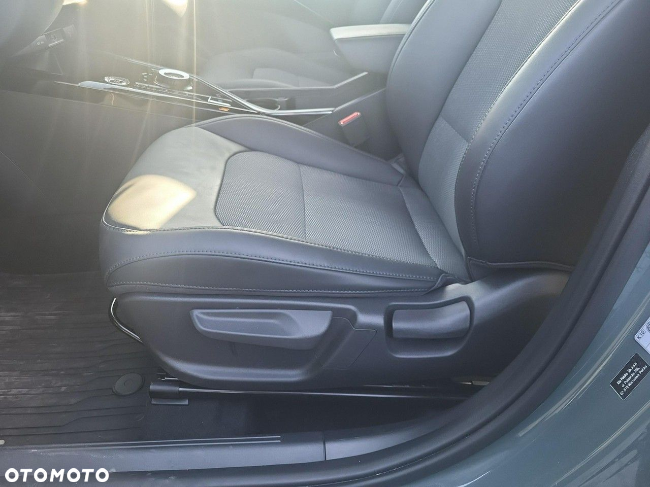 Kia Niro - 12
