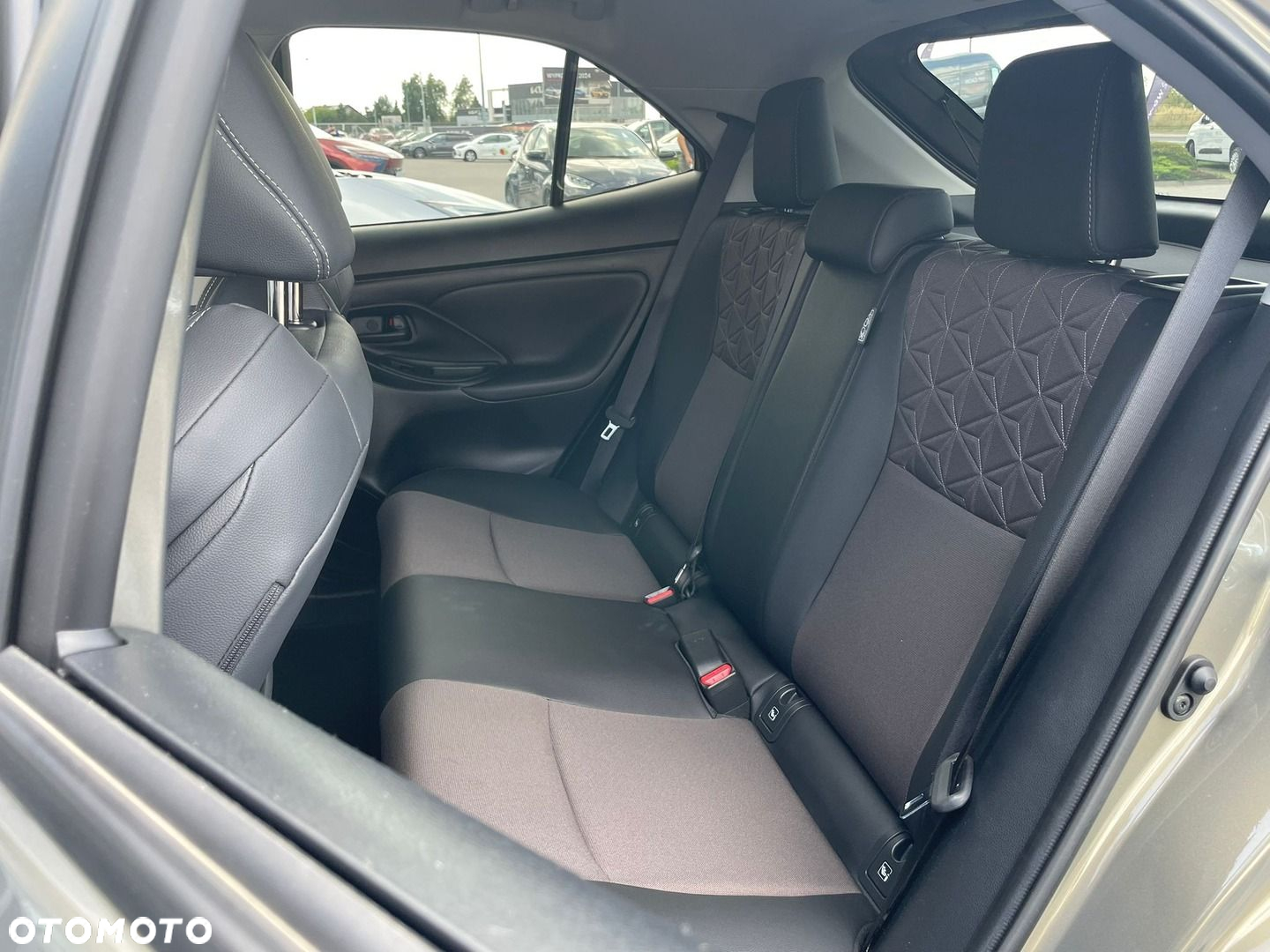Toyota Yaris Cross - 16