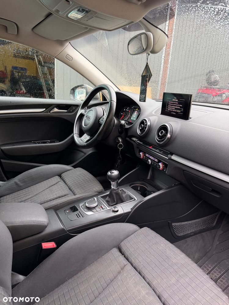Audi Inny - 7