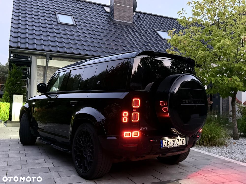 Land Rover Defender 3.0 D250 mHEV X-Dynamic SE - 5