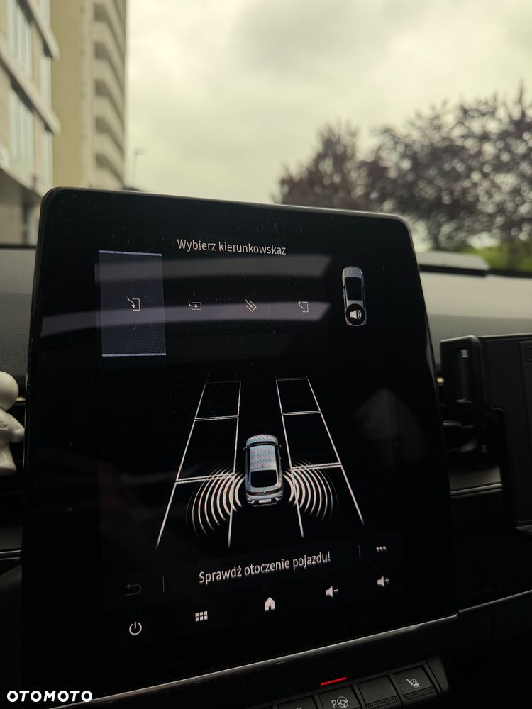 Renault Arkana 1.6 E-TECH E-Tech Engineered MMT - 11