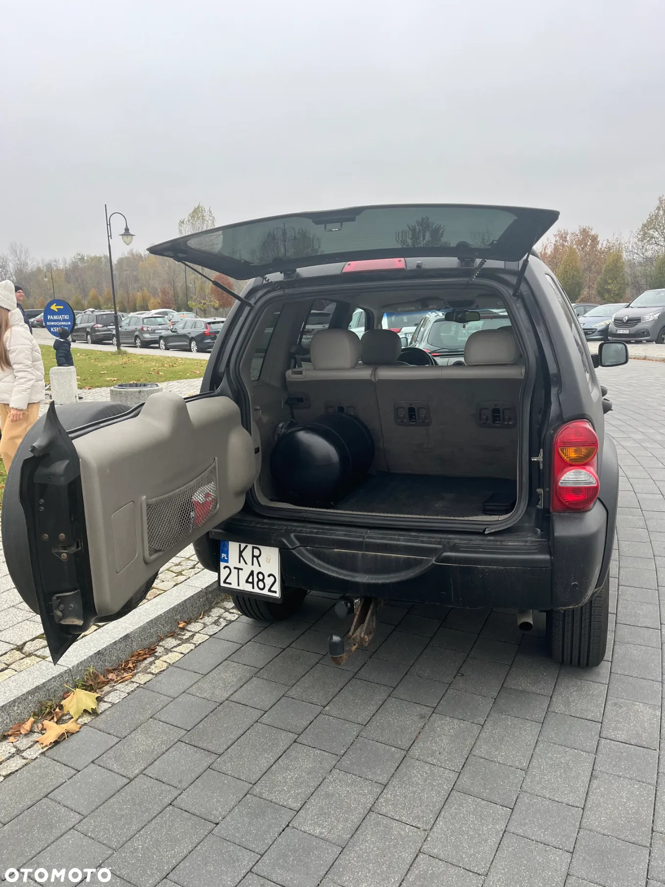 Jeep Liberty 3.7 4x4 - 11