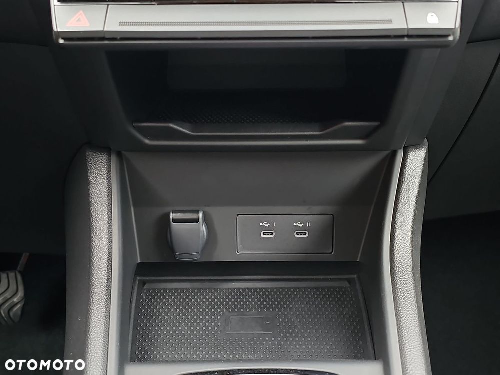 Renault Captur - 23