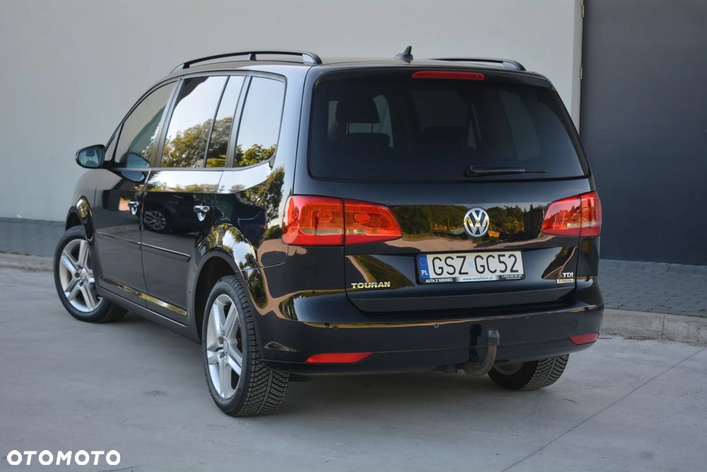 Volkswagen Touran 1.6 TDI BMT Comfortline - 12