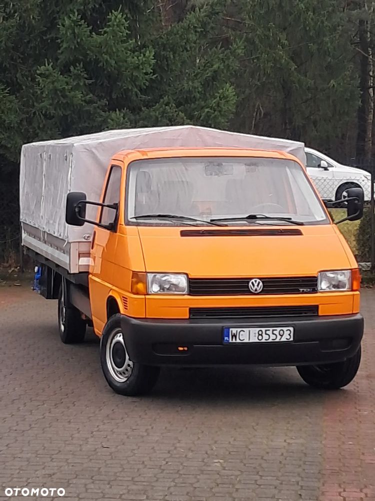 Volkswagen Transporter - 4