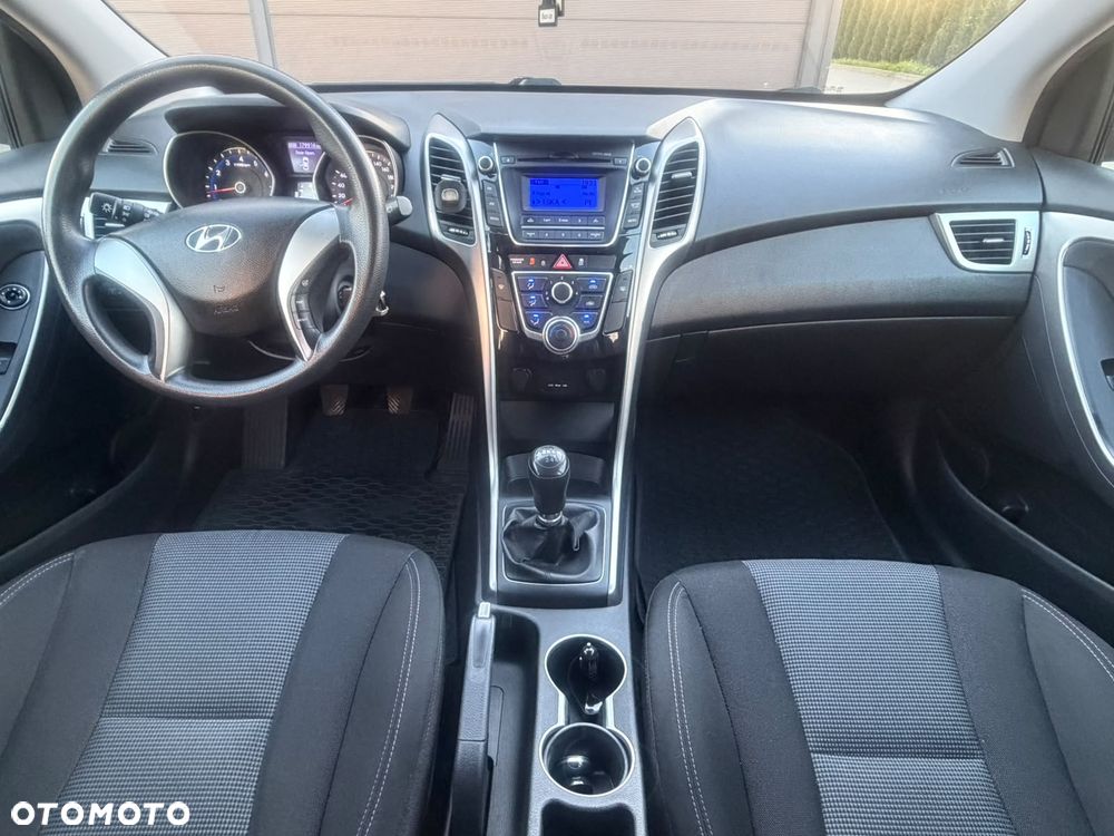 Hyundai i30 1.4 Classic - 10