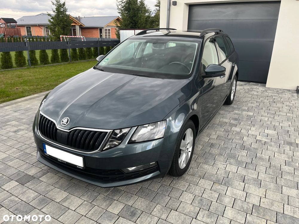 Skoda Octavia - 2